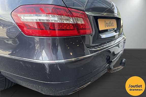 Mercedes-Benz E220 11 of 21