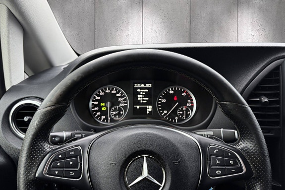 Mercedes-Benz Vito 119 9 of 20