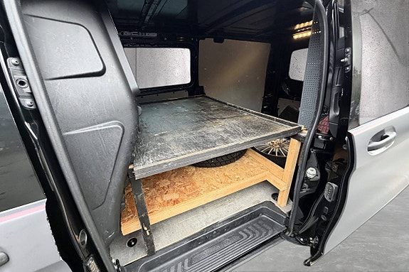 Mercedes-Benz Vito 119 18 of 20
