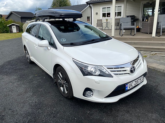 Toyota Avensis 3 of 17