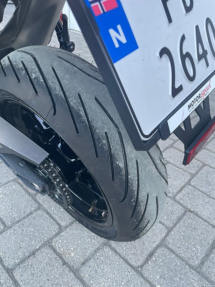 KTM 890 Duke L 6 of 16