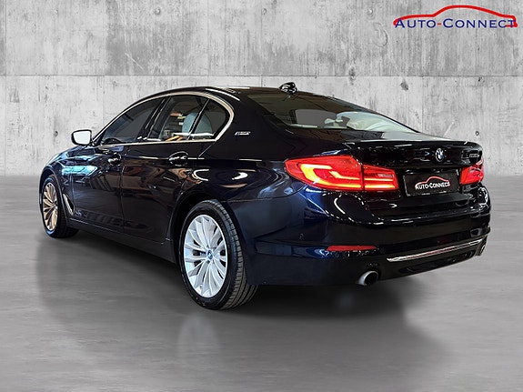 BMW 530e 8 of 30