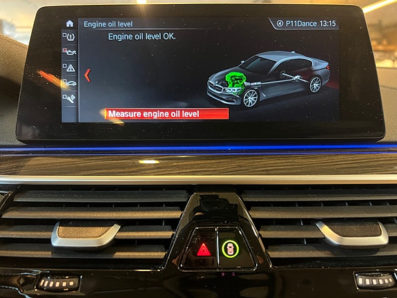 BMW 530e 27 of 30