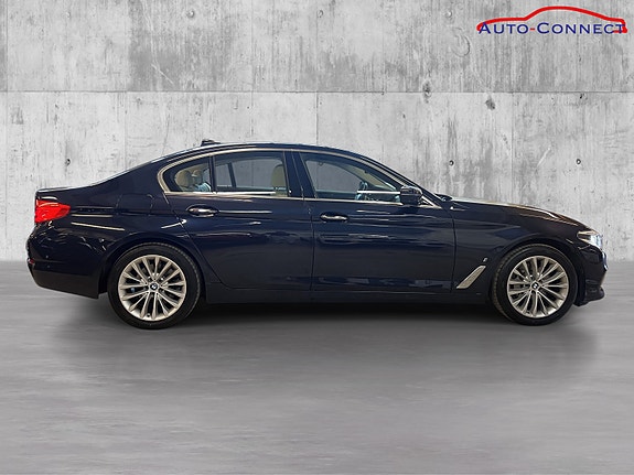 BMW 530e 5 of 30