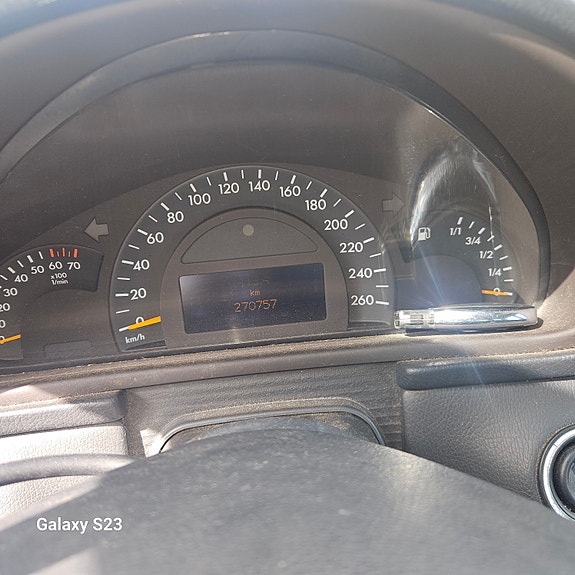 Mercedes-Benz C200 k 5 of 5