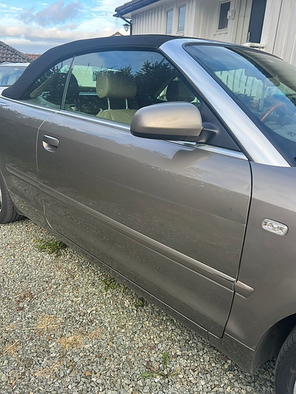 Audi A4 9 of 17