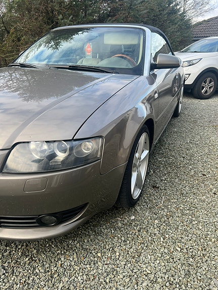 Audi A4 12 of 17