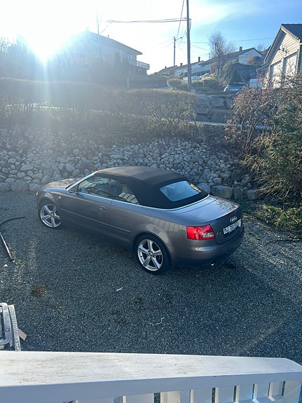 Audi A4 2 of 17