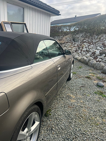 Audi A4 8 of 17