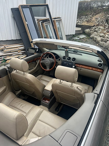 Audi A4 6 of 17