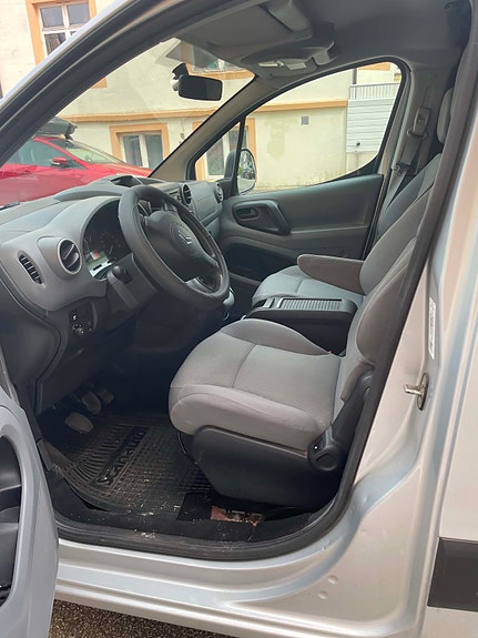 Citroen Berlingo 6 of 7