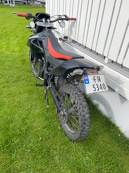 Derbi Senda DRD 125 R 2 of 2