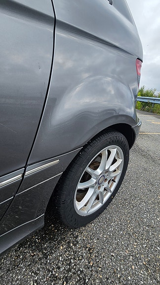 Mercedes-Benz B180 d 11 of 28