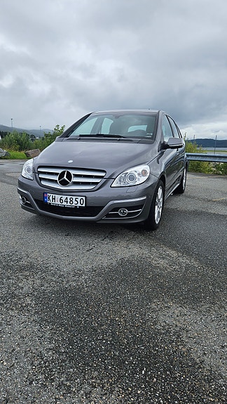Mercedes-Benz B180 d 21 of 28