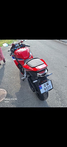 Honda CBR 600 RR 5 of 6