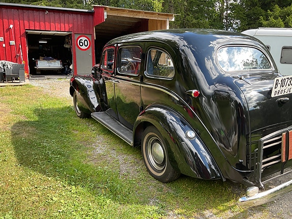 Volvo PV 4 of 21