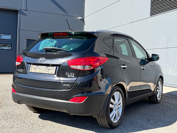 Hyundai ix35 8 of 25
