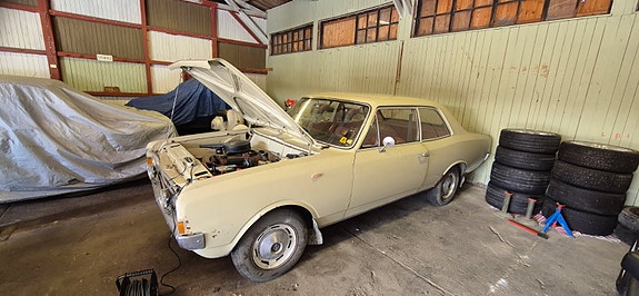 Opel Rekord 2 of 18