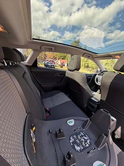 Toyota Auris 16 of 25