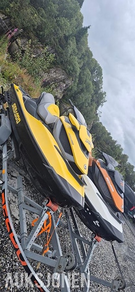 Dobbel vannscooter henger med Seadoo GTX 155 is, RXT 255 IS 5 of 21