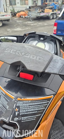 Dobbel vannscooter henger med Seadoo GTX 155 is, RXT 255 IS 17 of 21