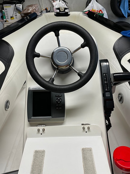 Suzumar MX-350 Rib, med plotter, 20hk og henger 5 of 14