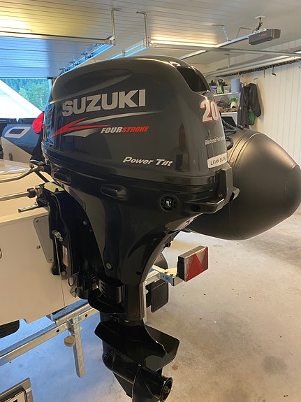Suzumar MX-350 Rib, med plotter, 20hk og henger 9 of 14