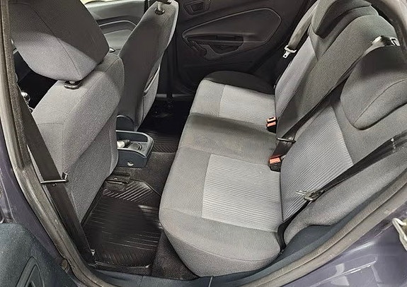 Ford Fiesta 7 of 15
