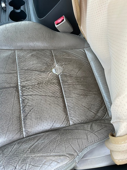 Mitsubishi Pajero 10 of 13