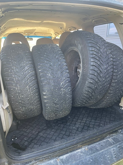 Mitsubishi Pajero 11 of 13