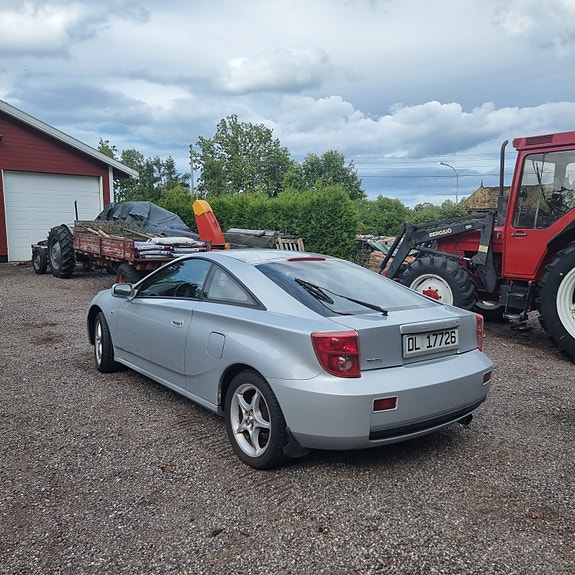 Toyota Celica 9 of 11