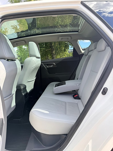 Toyota Auris 15 of 20