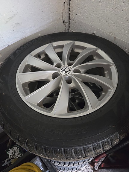 Honda CR-V 9 of 13
