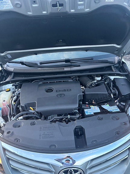 Toyota Avensis 8 of 9