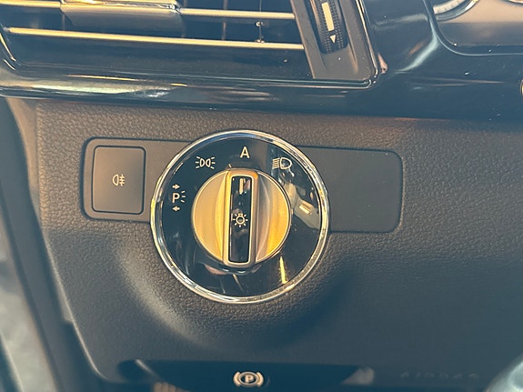 Mercedes-Benz E220 d 19 of 23