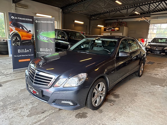 Mercedes-Benz E220 d 3 of 23