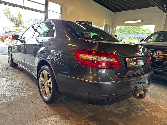 Mercedes-Benz E220 d 6 of 23