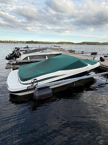 Maxum 2100 SR2 3 of 12
