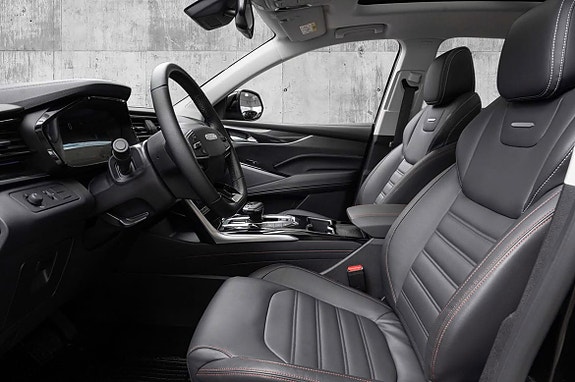 Maxus Euniq 6 8 of 27