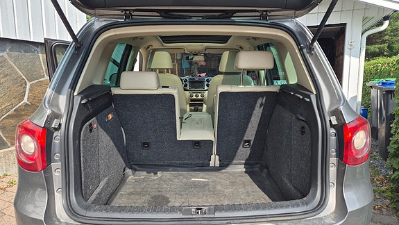 Volkswagen Tiguan 7 of 14