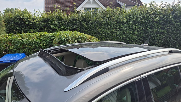 Volkswagen Tiguan 8 of 14