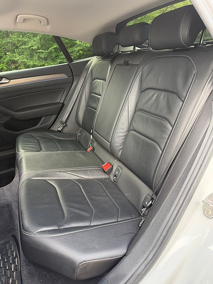 Volkswagen Arteon 11 of 13