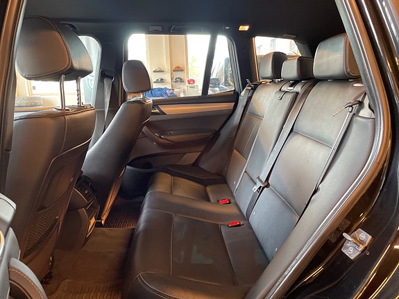 BMW X3 8 of 19