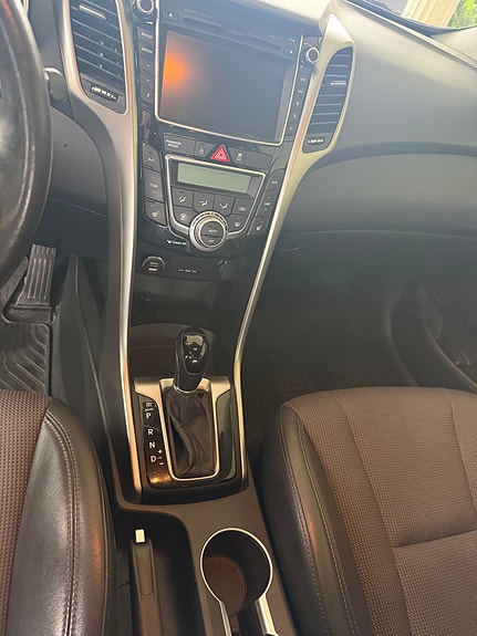 Hyundai i30 12 of 19