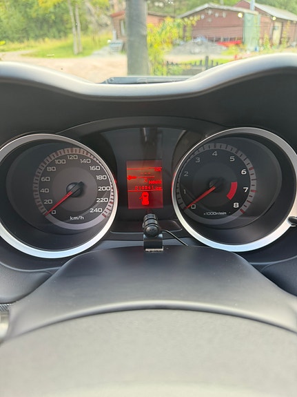 Mitsubishi Lancer 14 of 30