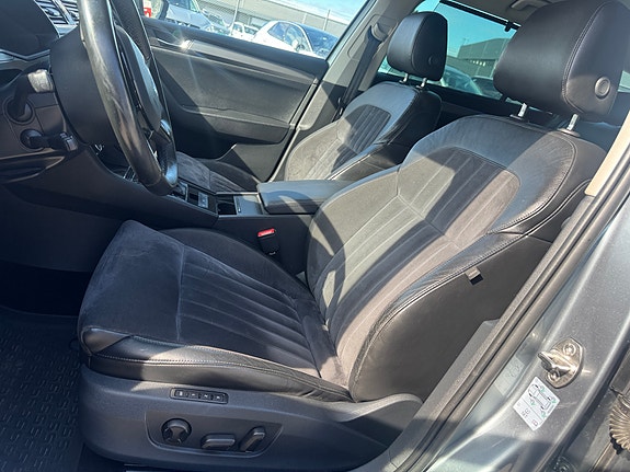 Skoda Superb 24 of 30