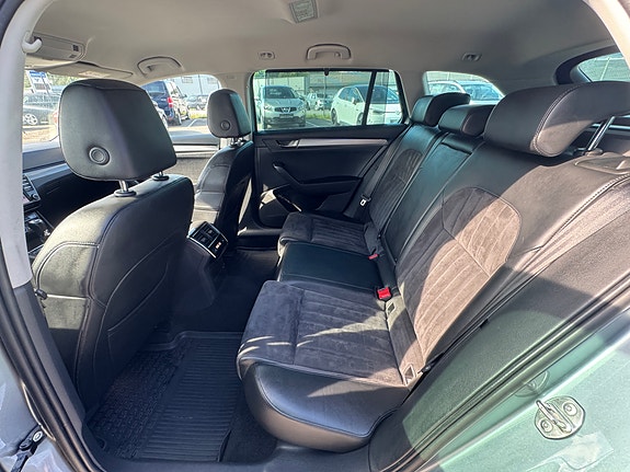 Skoda Superb 21 of 30