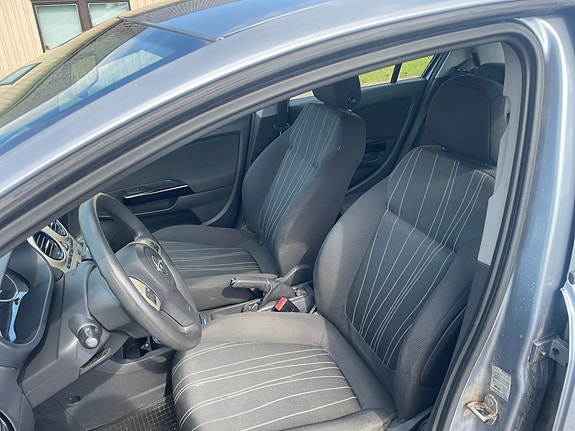 Opel Corsa 11 of 11