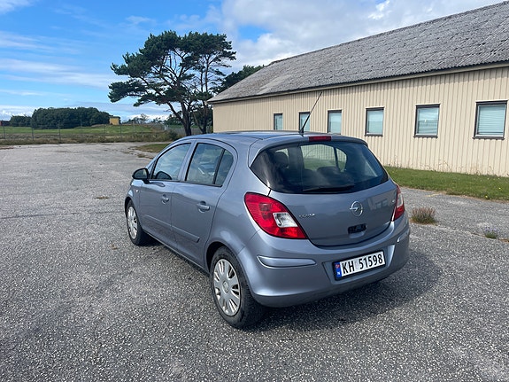 Opel Corsa 6 of 11