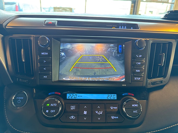 Toyota RAV4 17 of 20